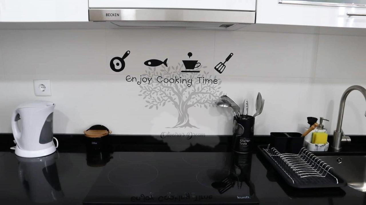 Oliveira'S Dream - Stay Good, Feel Good Maía Dış mekan fotoğraf